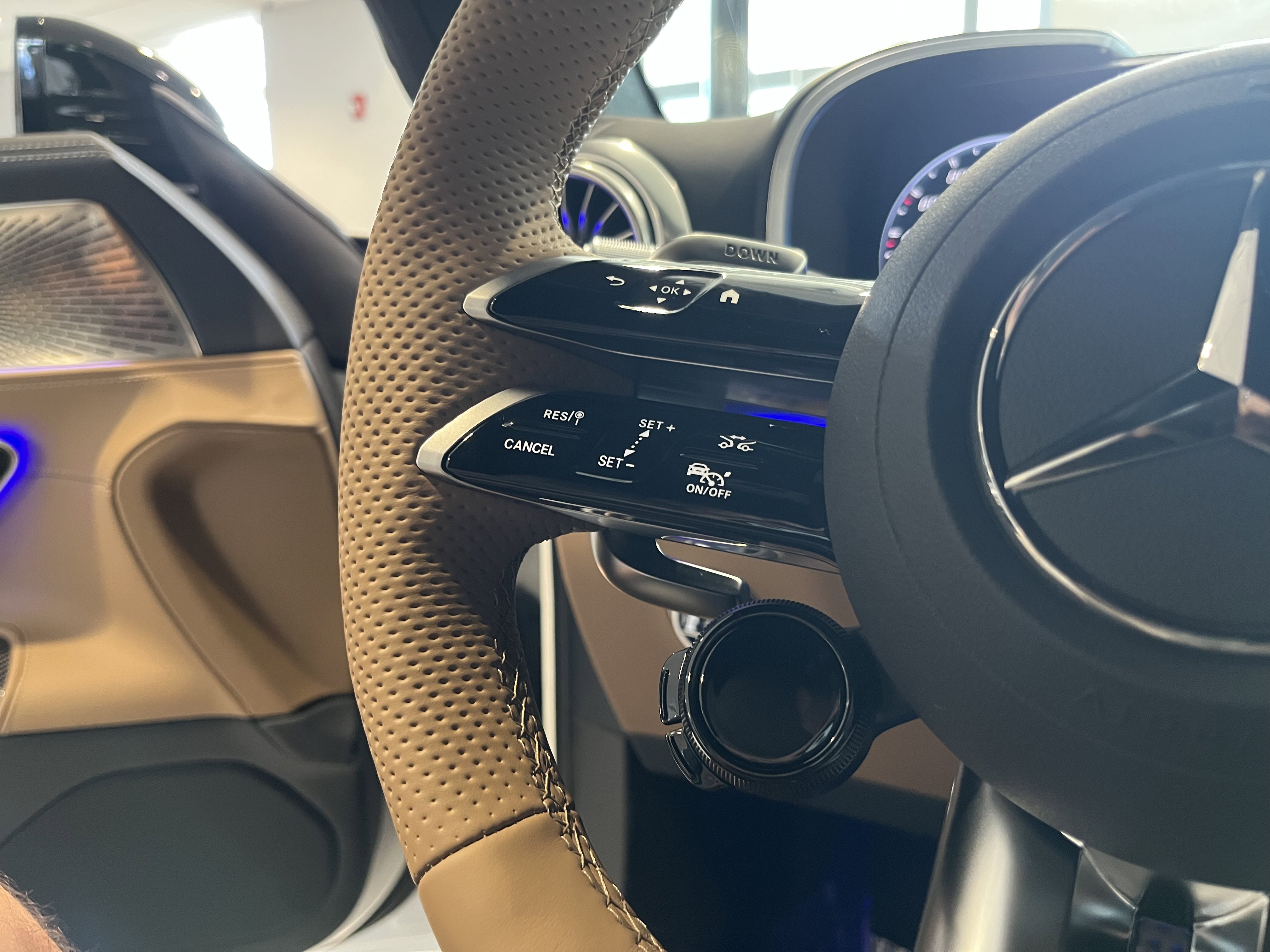 New 2026 MANUFAKTUR Moonlight White Magno Mercedes-Benz AMG® GT 55 image 23