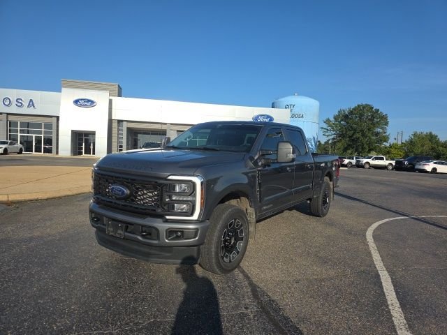 Used 2025 Gray Metallic Ford XL image 7