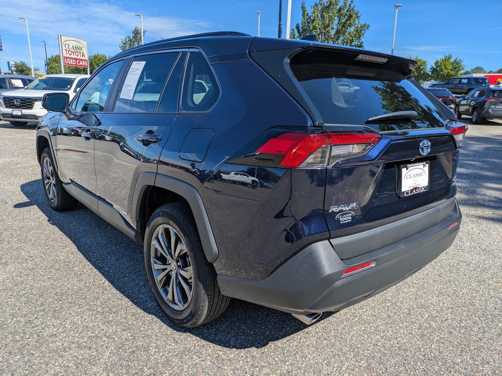Used 2024 Blueprint Toyota Hybrid XLE Premium image 6