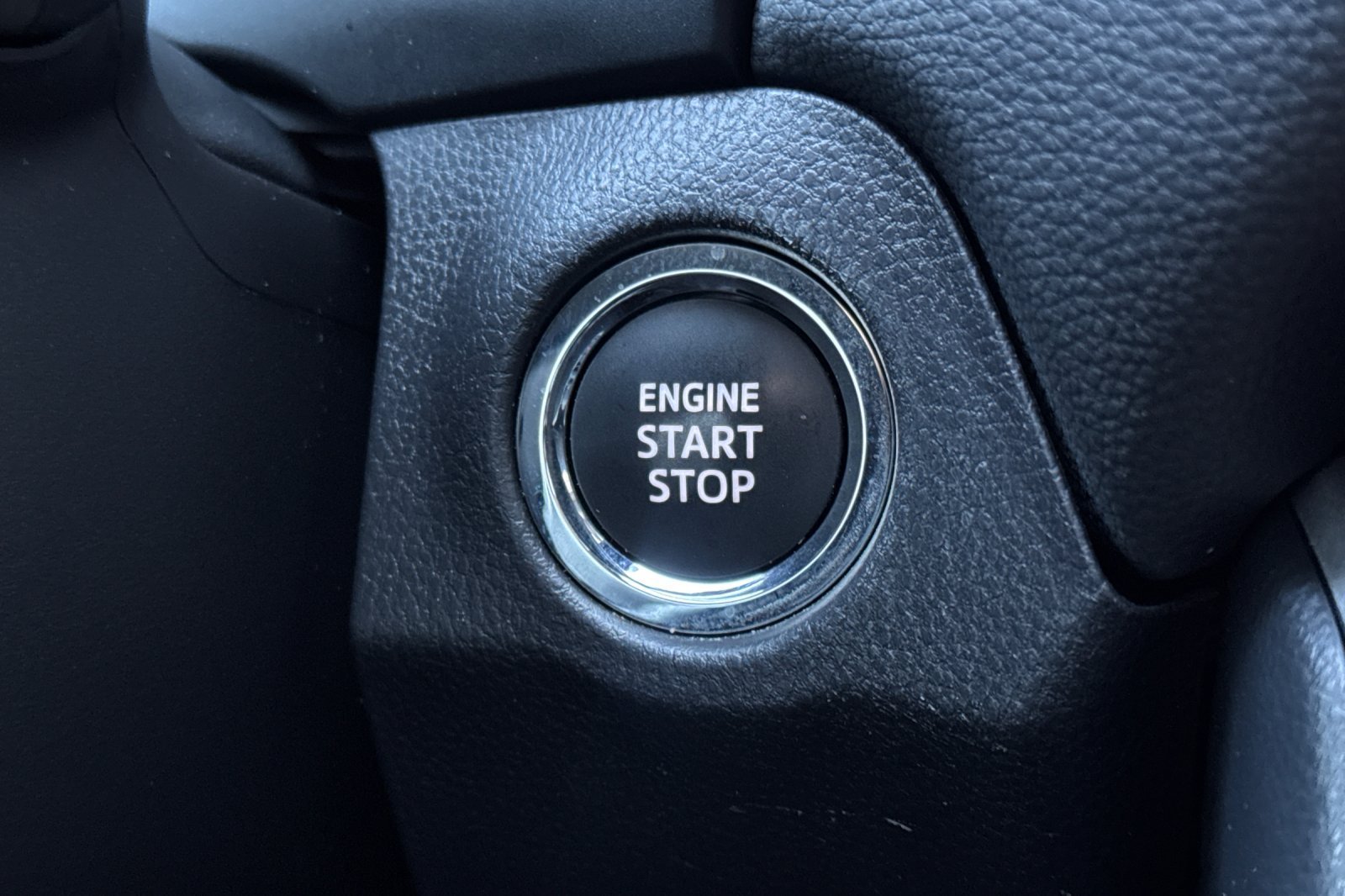 Used 2025 Gray Toyota XLE Premium image 25