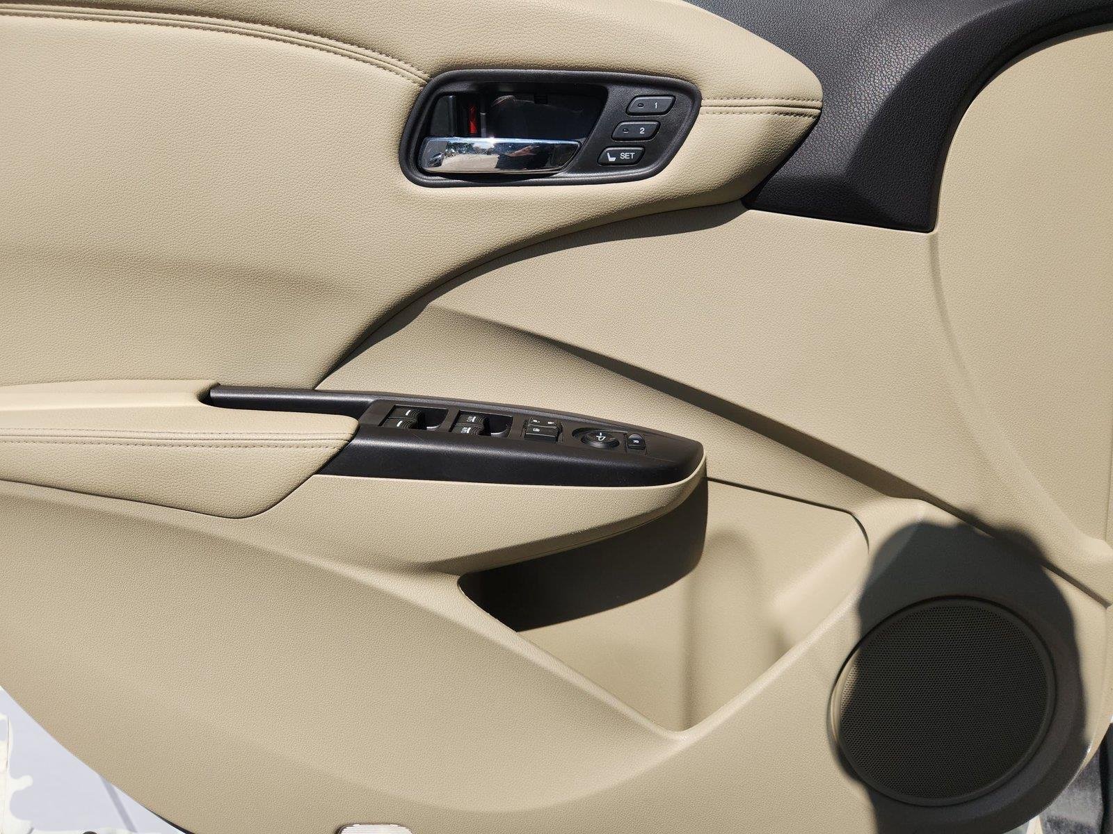 2016 Acura RDX Technology Package White at AutoNation USA Houston