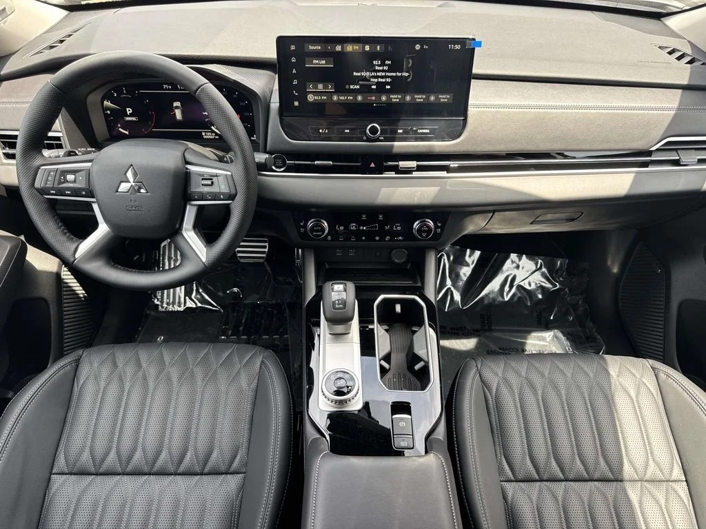 2026 Mitsubishi Outlander SE - Photo 8