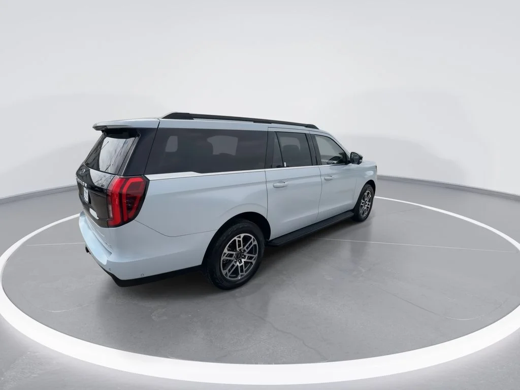 Used 2025 Silver Ford Active image 8