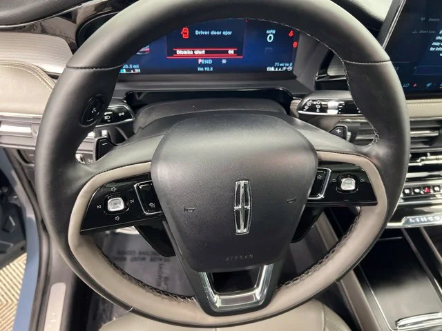 Used 2026 Blue Lincoln Premiere image 20
