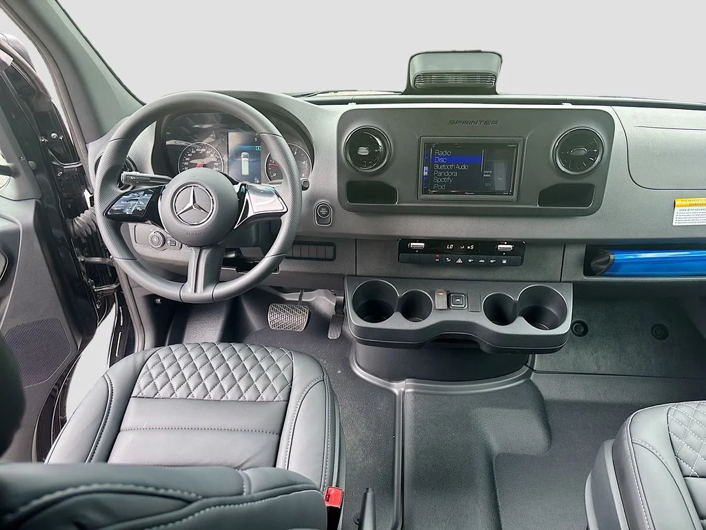 New 2025  Mercedes-Benz 15 Passenger Sliding Door image 42