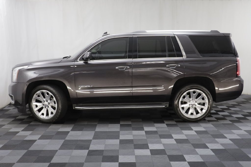 Used 2017 Silver GMC Denali image 4