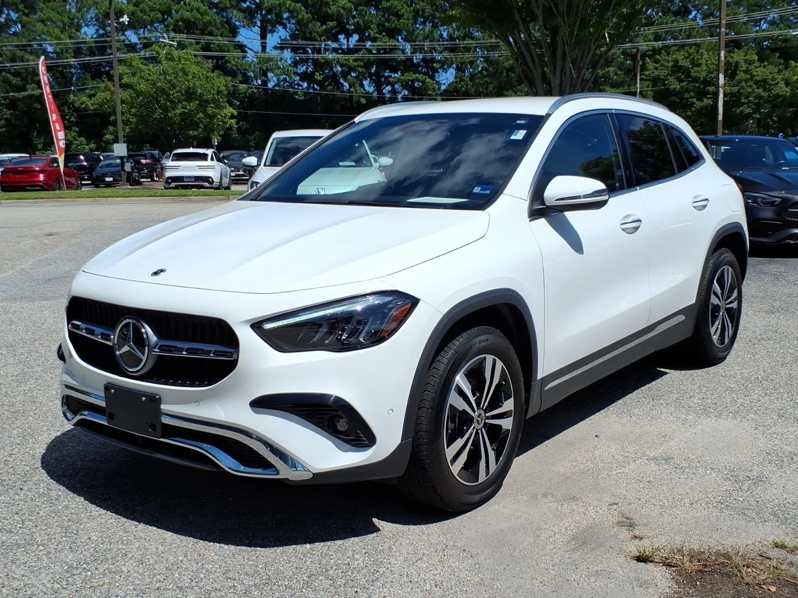 Certified Used 2026 Polar White Mercedes-Benz GLA 250 image 1