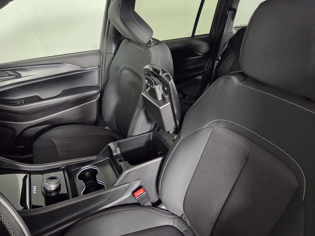 2025 Jeep Grand Cherokee Laredo - Photo 22