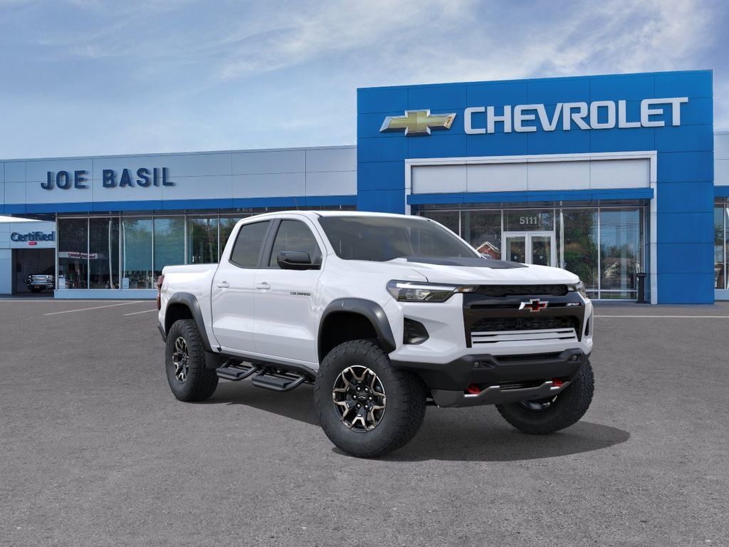 2026 Chevrolet Colorado ZR2 4WD's photo