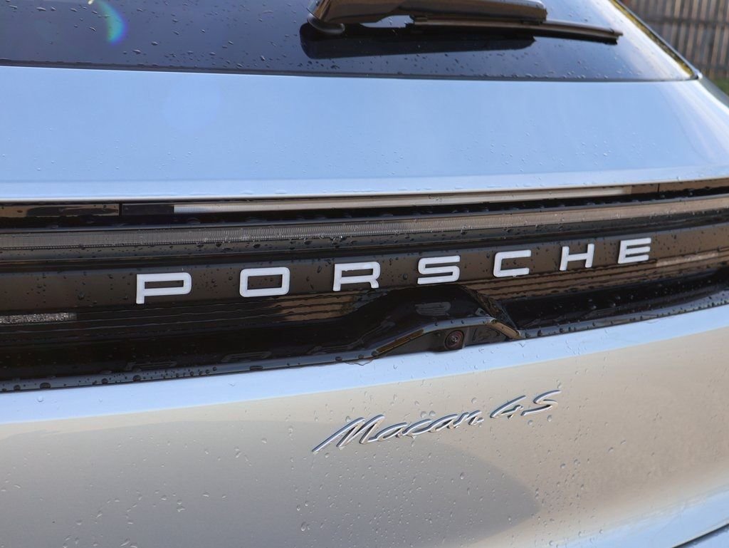 Used 2025 Dolomite Silver Metallic Porsche 4S image 6