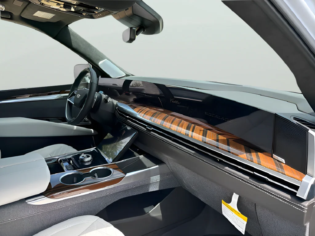 New 2026 Vibrant White Tricoat Cadillac Platinum Sport image 38