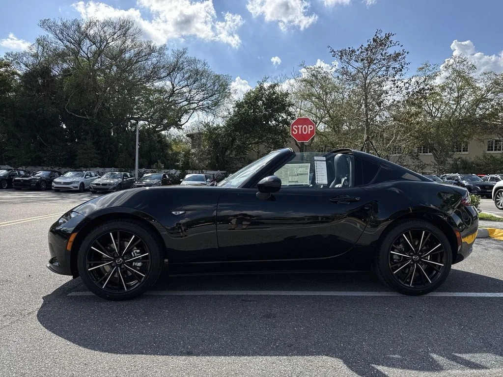 2026 Mazda MX-5 Miata RF Grand Touring - Photo 27