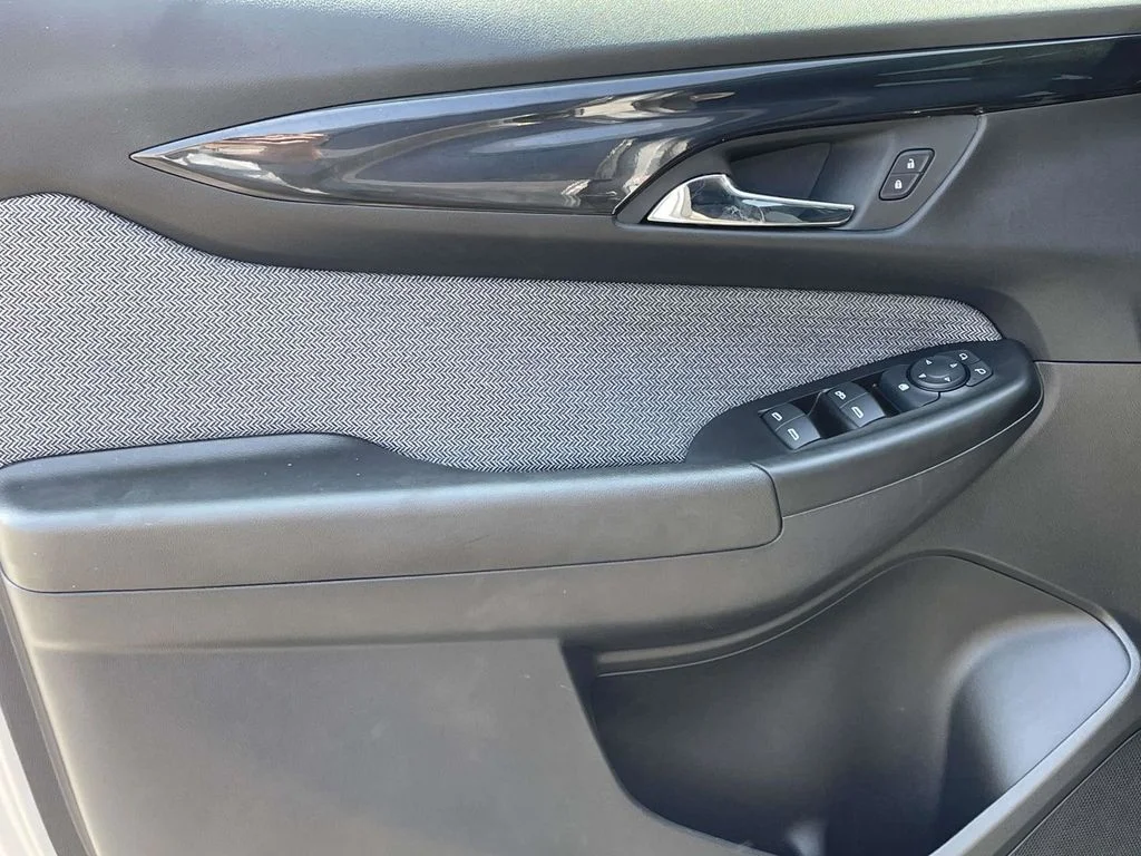 Used 2025 Gray Chevrolet LT image 23