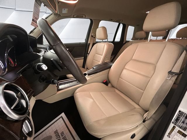 Used 2015 Black Mercedes-Benz GLK 350 image 8