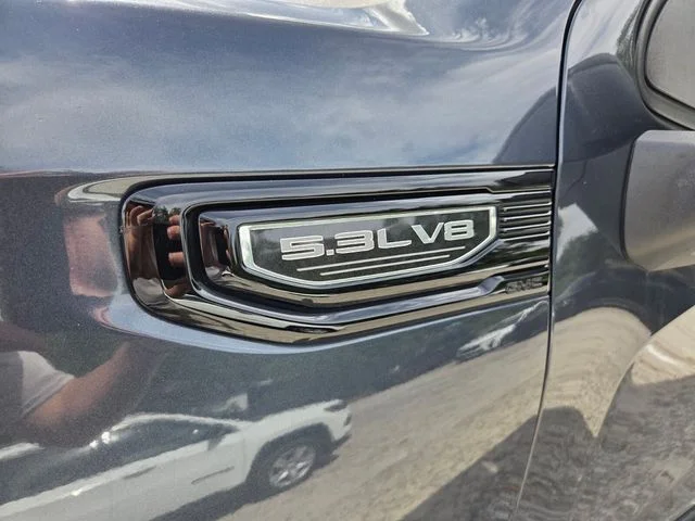Certified Used 2021 Blue GMC Elevation image 4