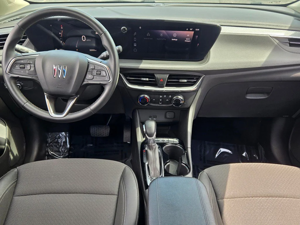 Used 2025 Summit White Buick Preferred image 18
