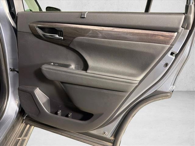 Certified Used 2021 MOON DUST Toyota  image 18
