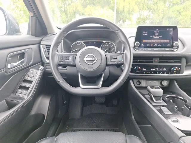Used 2024 Gray Nissan SV image 14