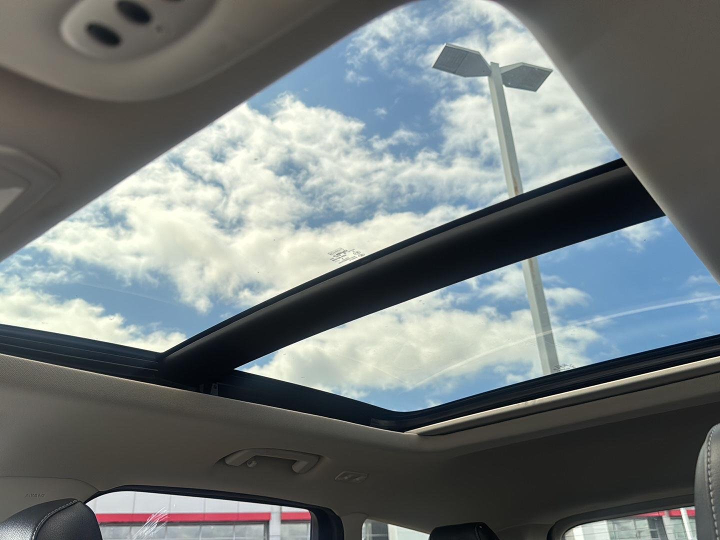 Used 2019 Baltic Sea Green Ford Titanium image 12