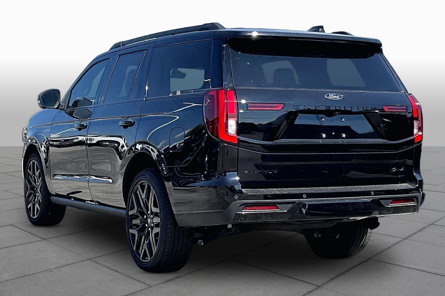 New 2026 Agate Black Metallic Ford Platinum image 9
