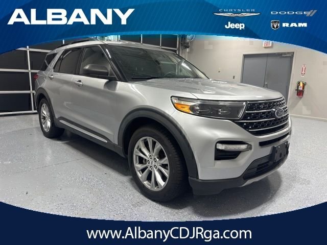 Used 2020 Silver Ford XLT image 1