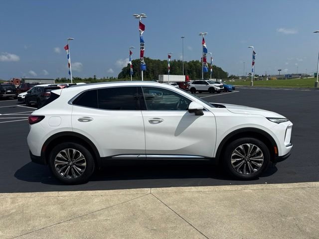 Used 2025 White Buick Preferred image 4