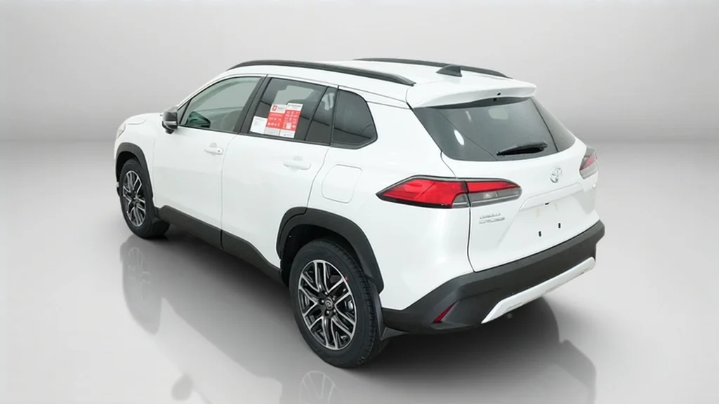 New 2026 Wind Chill Pearl Toyota XLE image 29