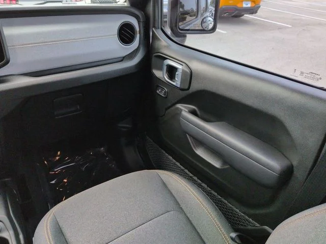 Certified Used 2025 Granite Crystal Clearcoat Metallic Jeep Nighthawk image 17