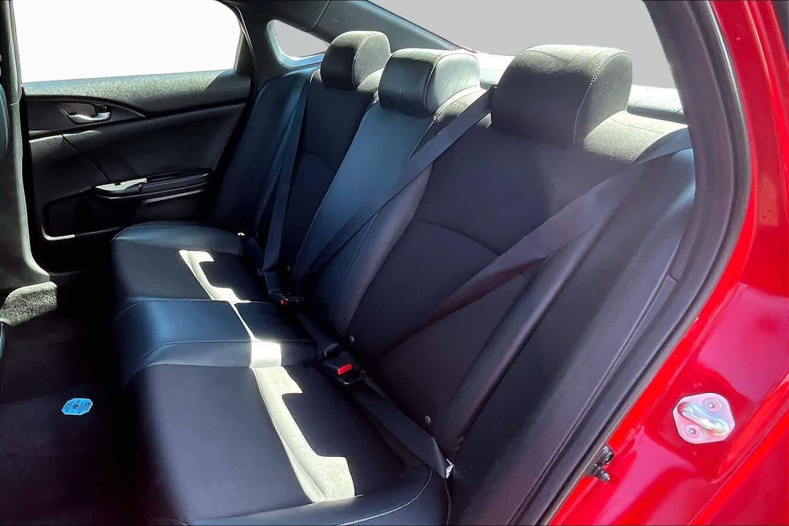 Used 2021 Rallye Red Honda Sport image 21