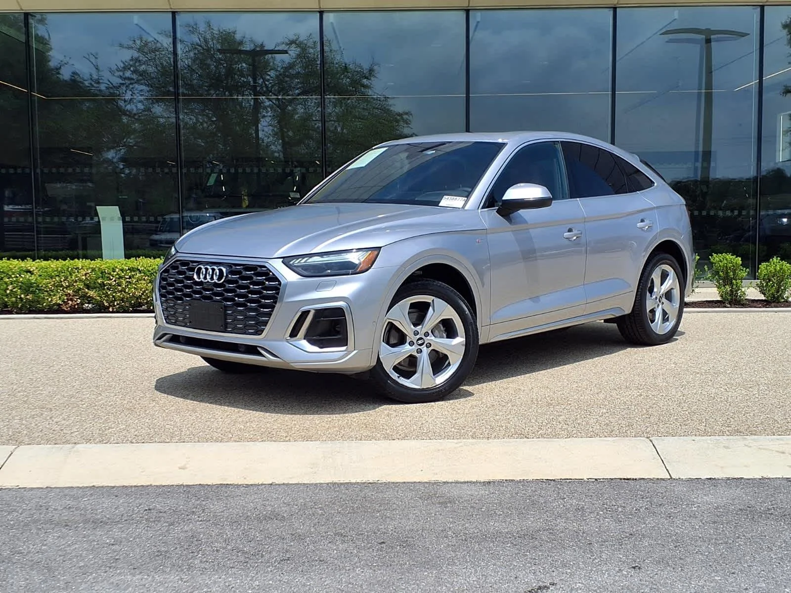 2022 Audi Q5 Sportback 45 Prestige's photo