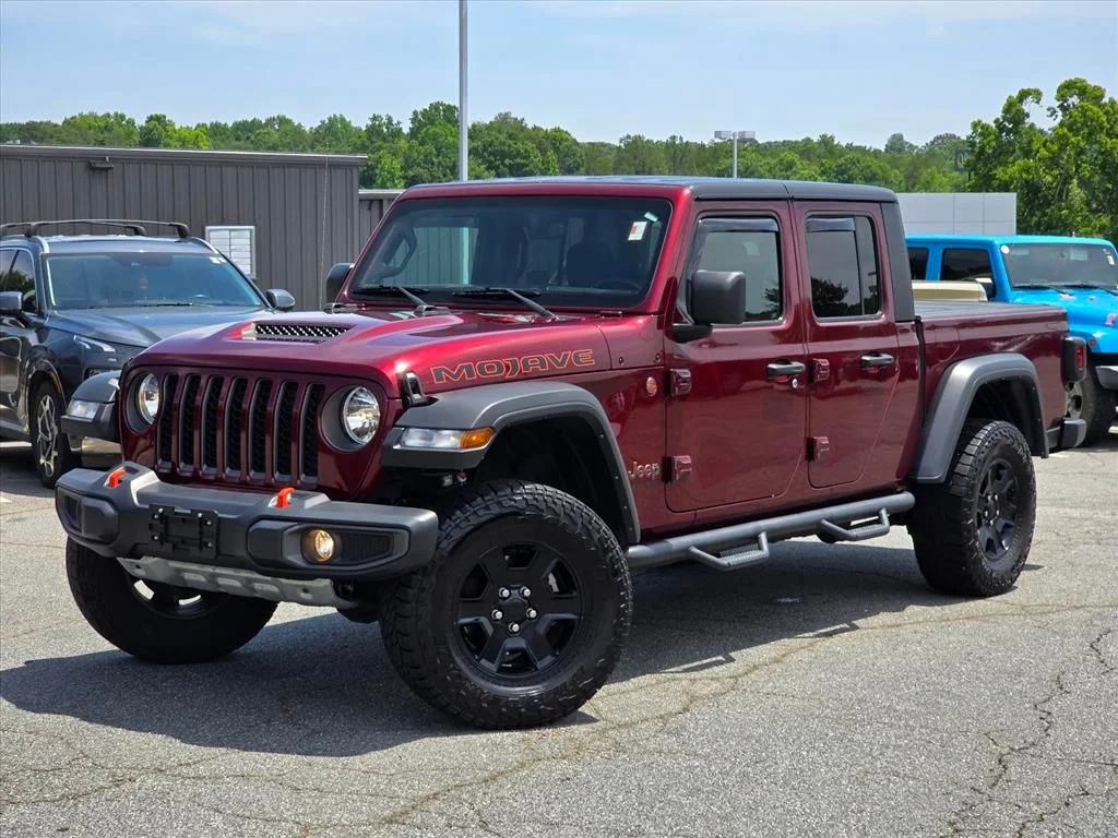 Used 2022 Red Jeep Mojave image 2