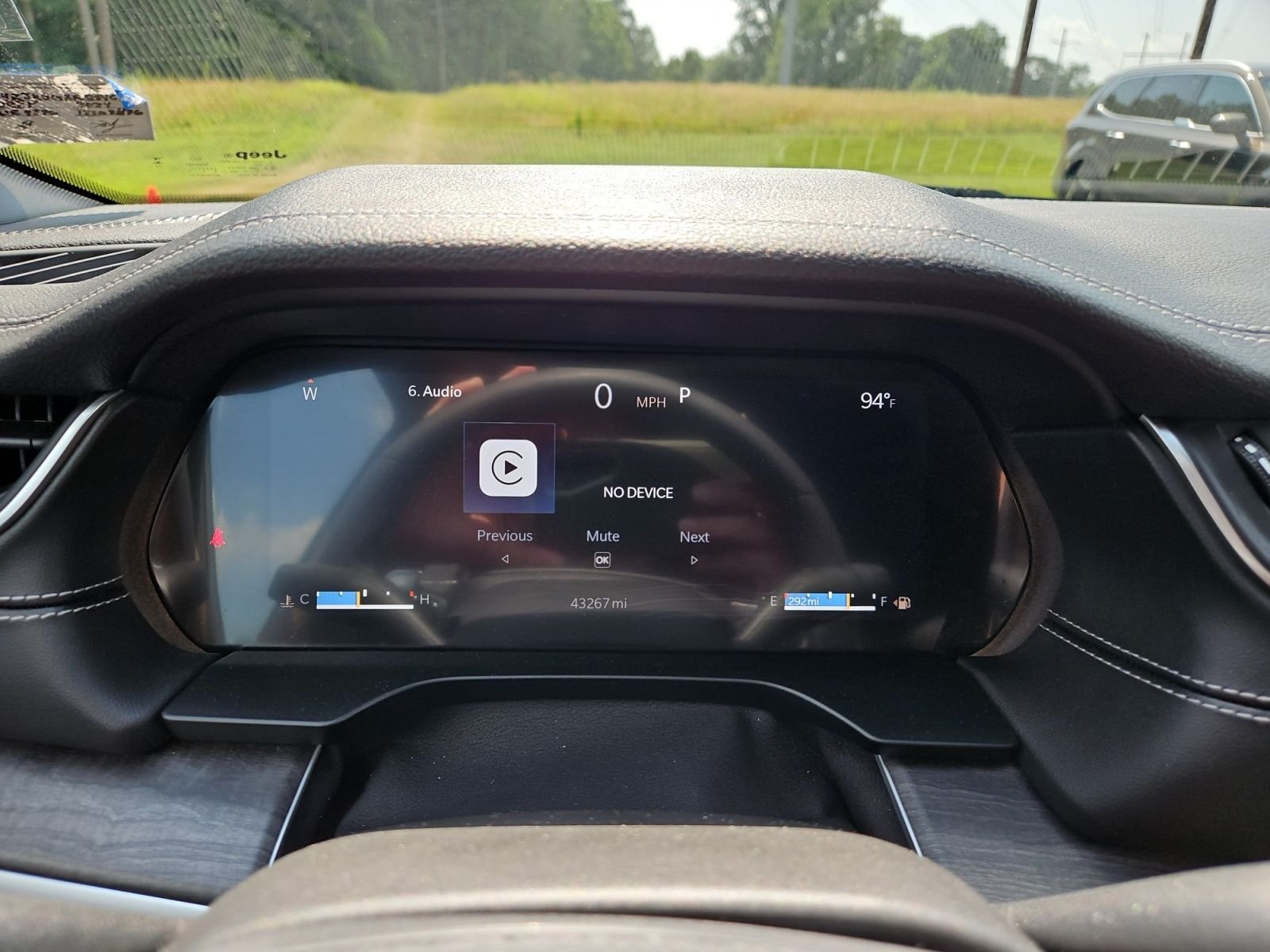 Used 2024 Gray Jeep Limited image 21