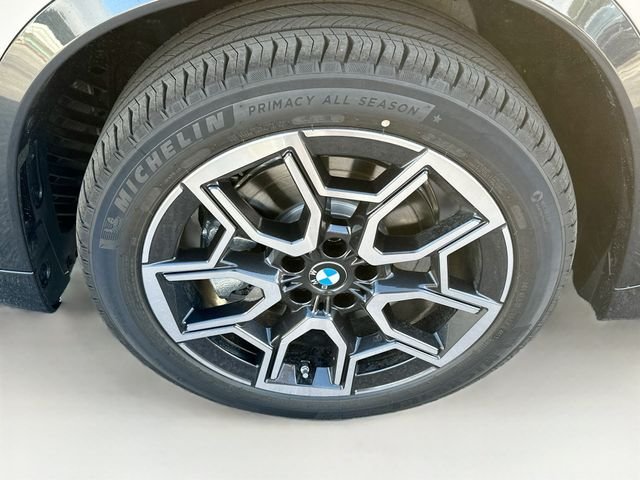 New 2026 Beige BMW xDrive28i image 26
