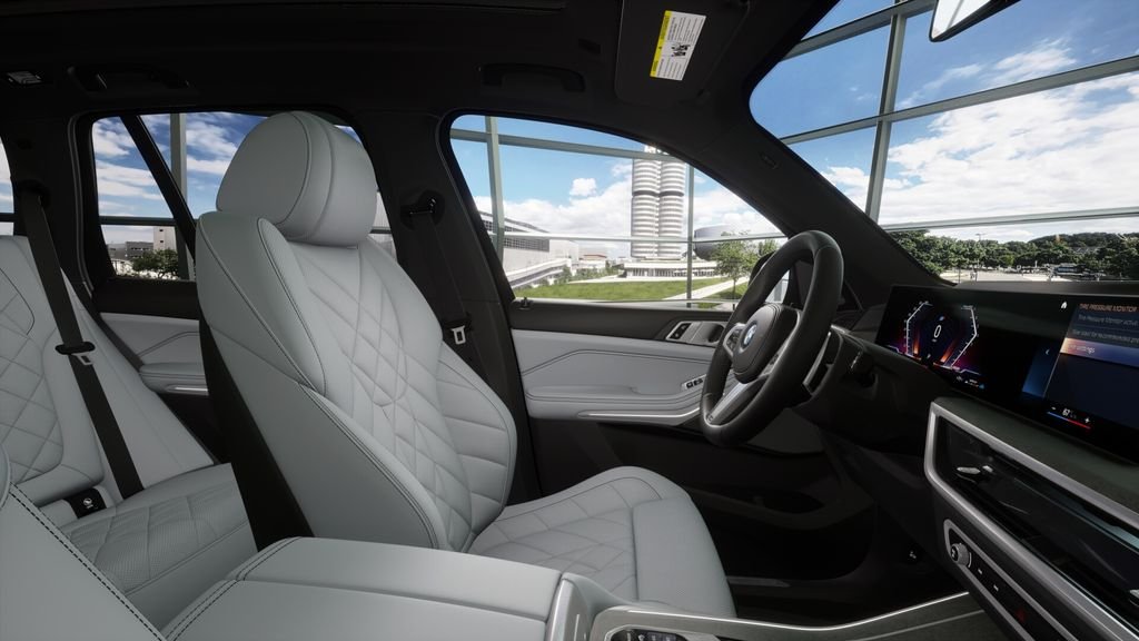 New 2026 Carbon Black Metallic BMW sDrive40i image 35