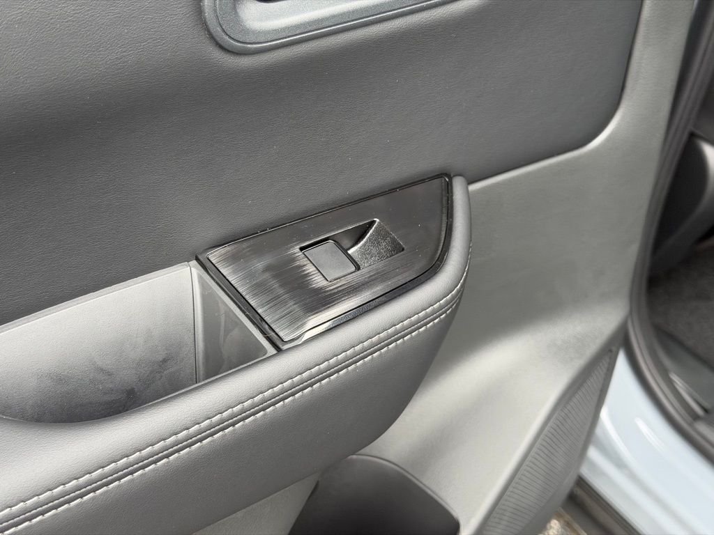 New 2026 Boulder Gray Pearl Nissan SV image 16