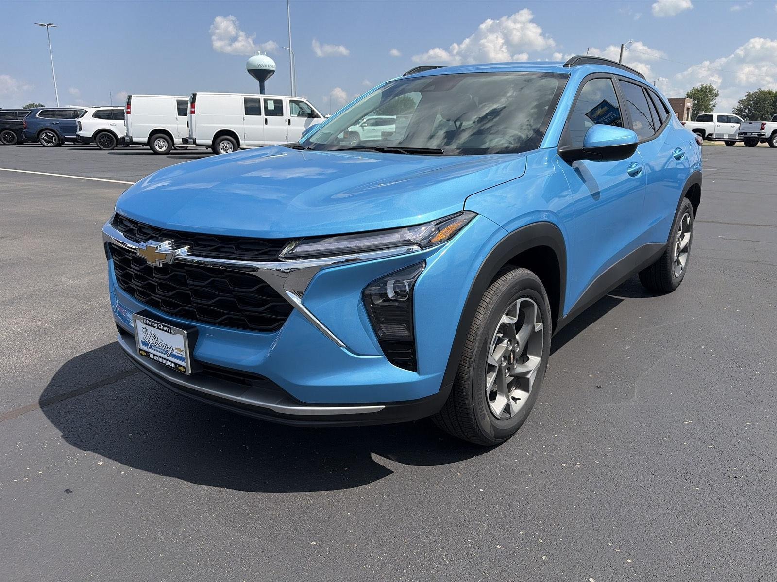 2026 Chevrolet Trax LT - Photo 8