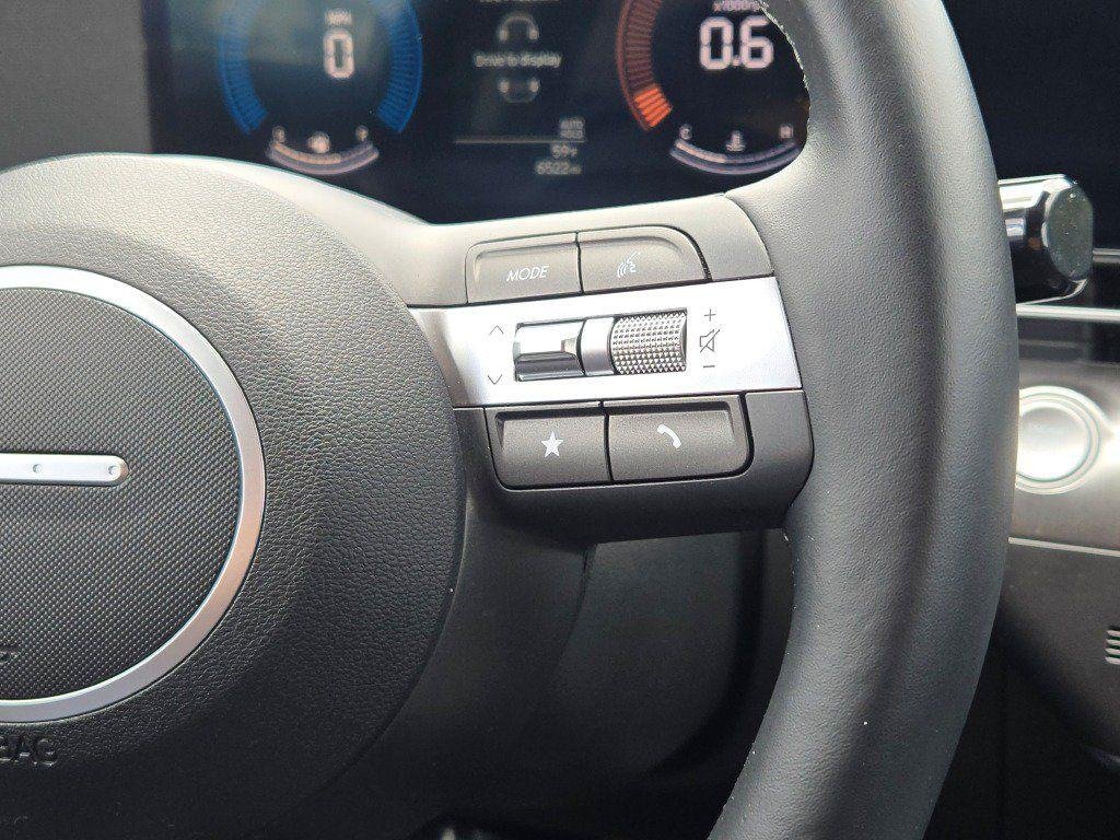 New 2025 Orange Hyundai SEL AWD image 31