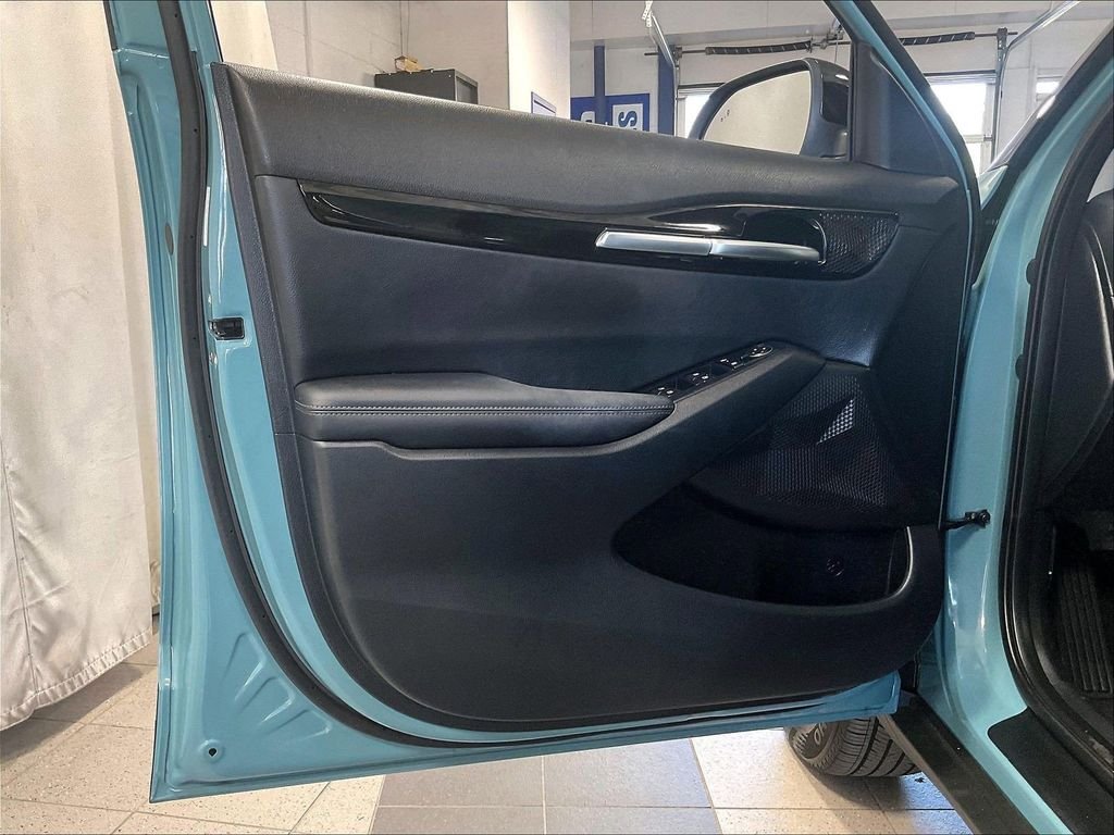 Used 2024 Blue Kia S image 9