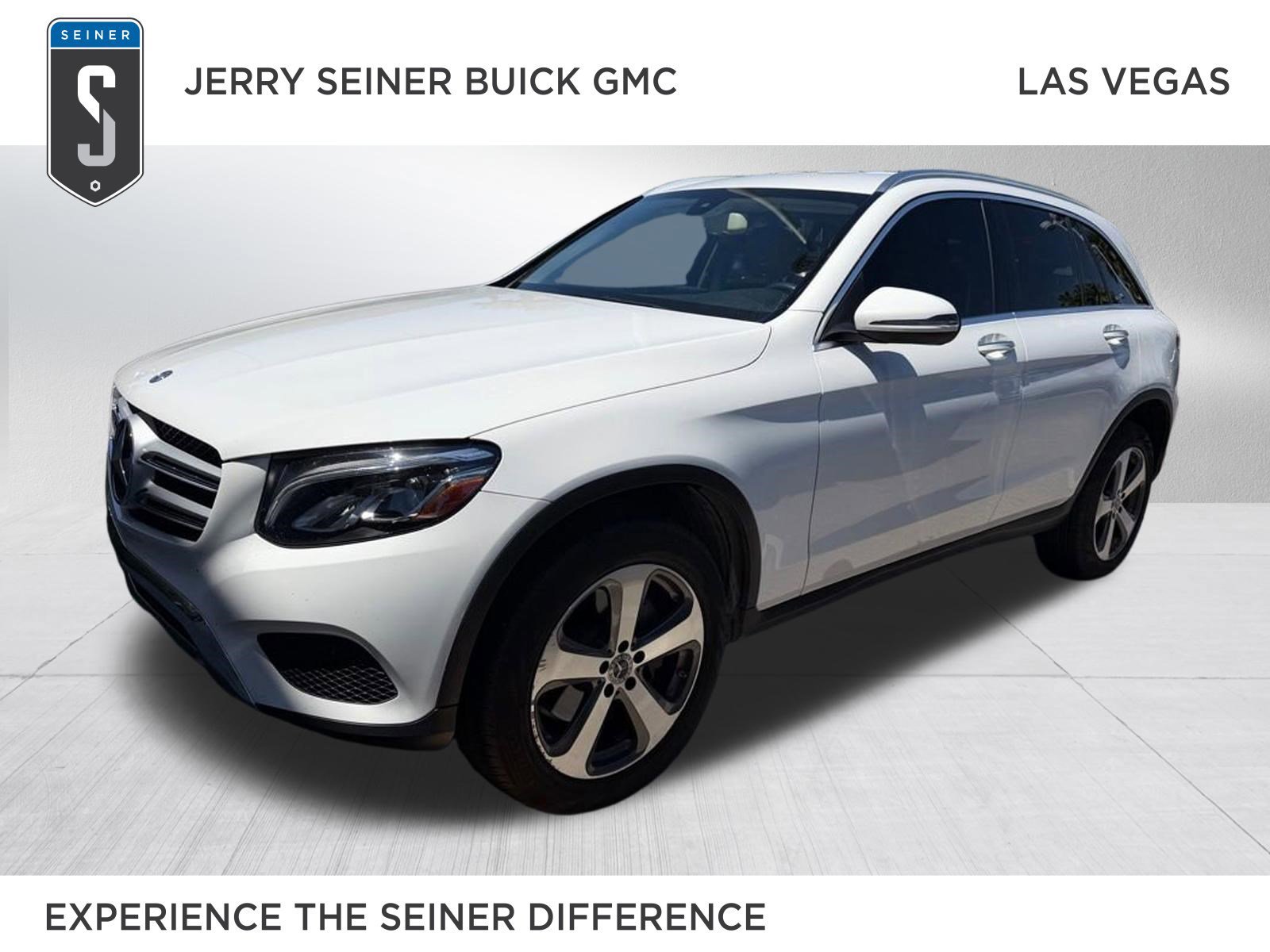 2019 Mercedes-Benz GLC GLC300's photo
