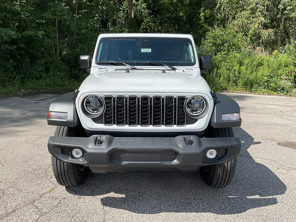 New 2027 Bright White Clearcoat Jeep Sport S image 2