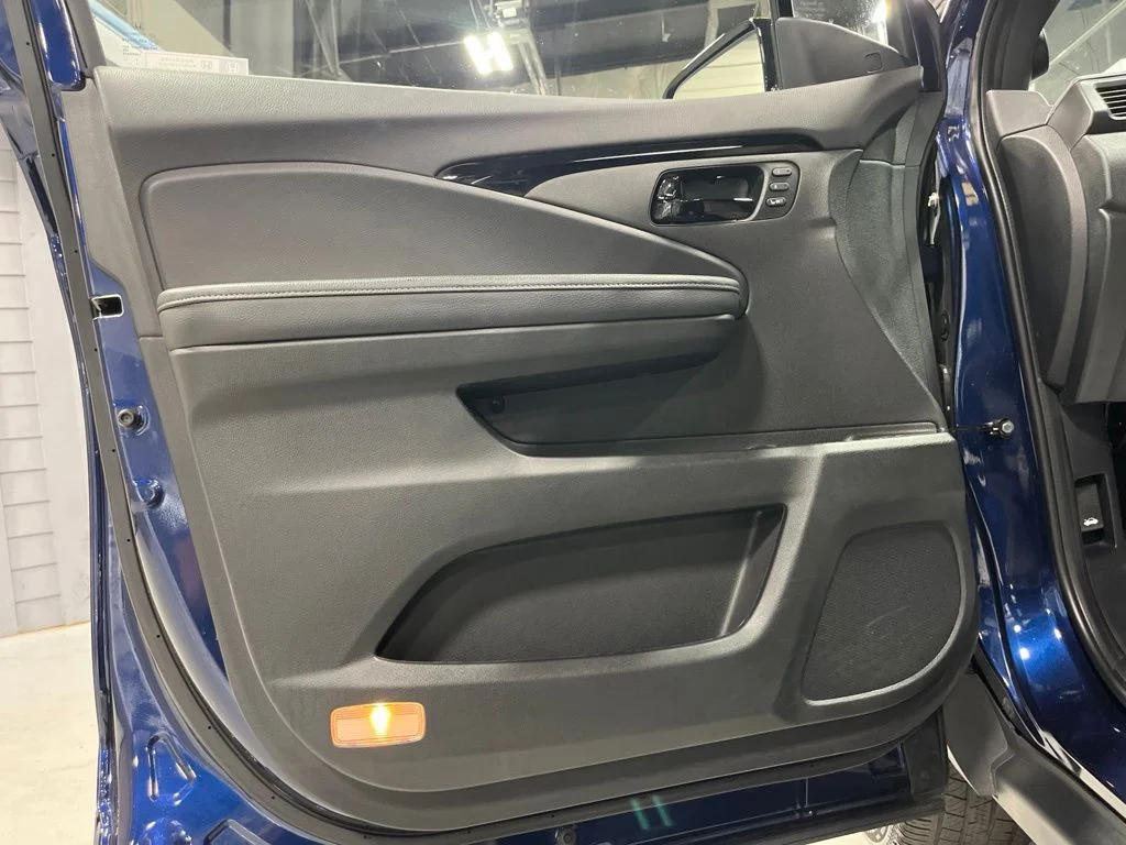 Certified Used 2023 Obsidian Blue Pearl Honda AWD ELITE image 10