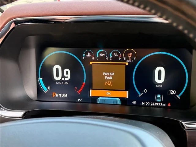 Used 2023  Ford Lariat image 20