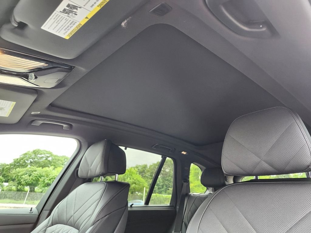 Certified Used 2024 Black BMW xDrive40i image 20
