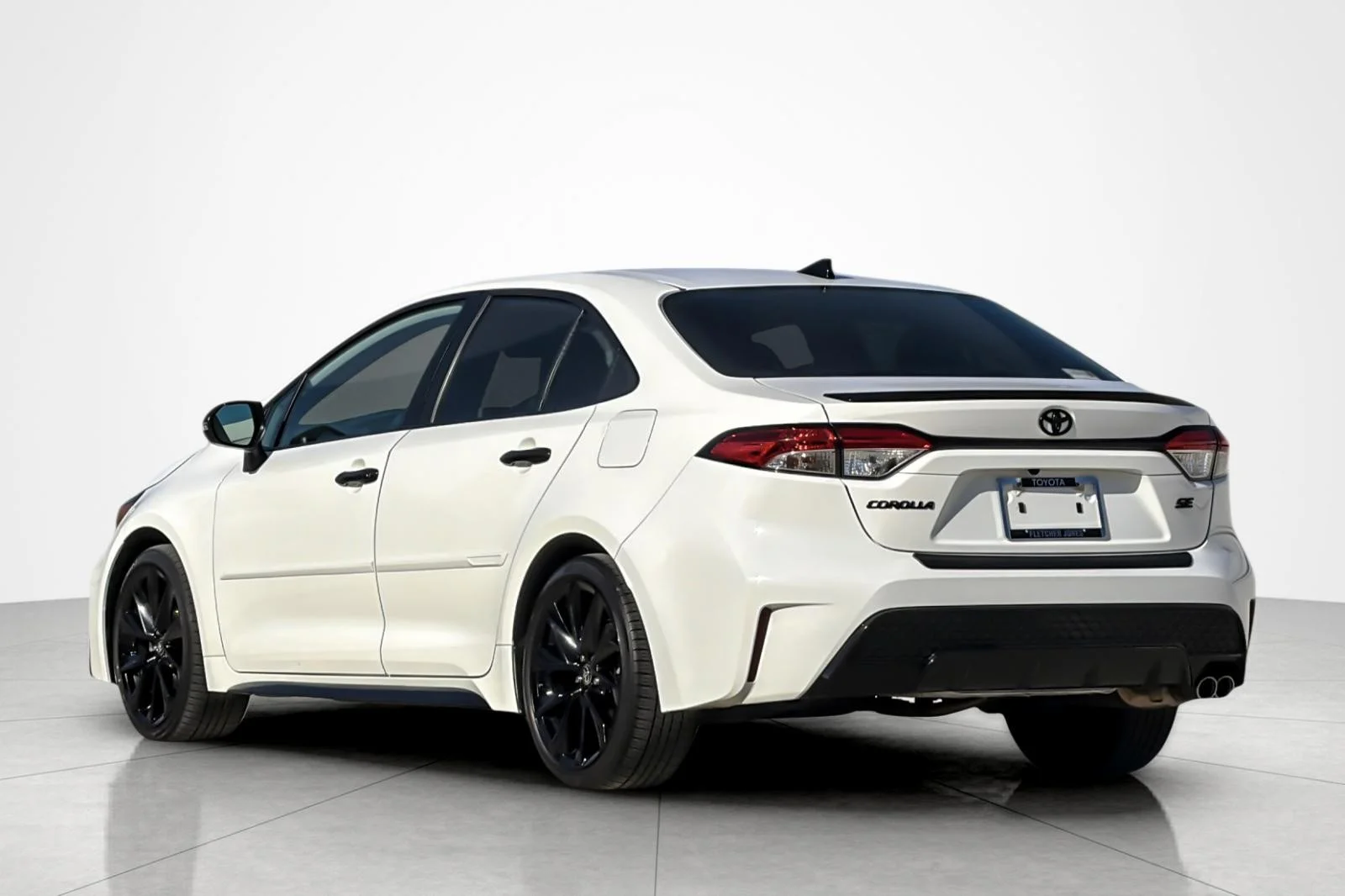 Certified Used 2022 White Toyota SE Nightshade image 3