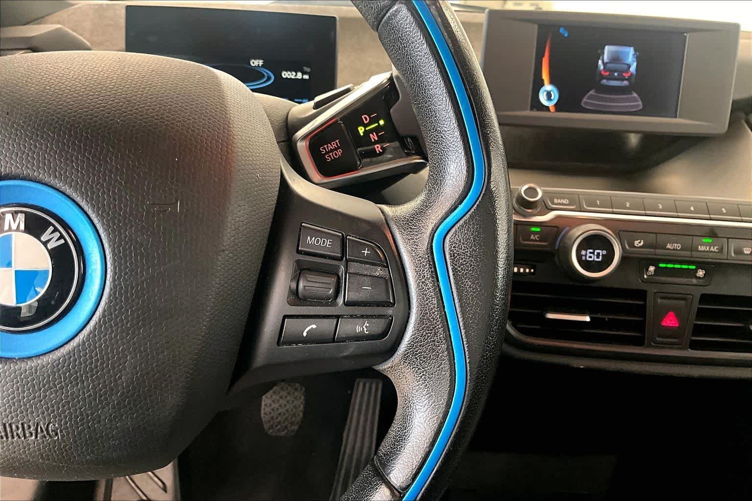 Used 2017 Platinum Silver w/BMW i Frozen Blue Accent BMW  image 22