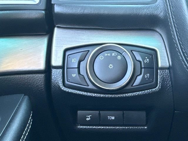 Used 2016 Black Ford Platinum image 19