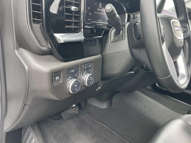 Certified Used 2025 Summit White GMC SLT image 22