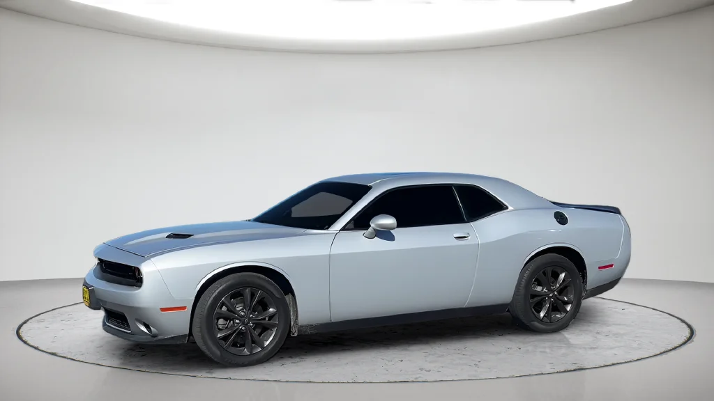 Used 2020 Silver Dodge SXT image 20