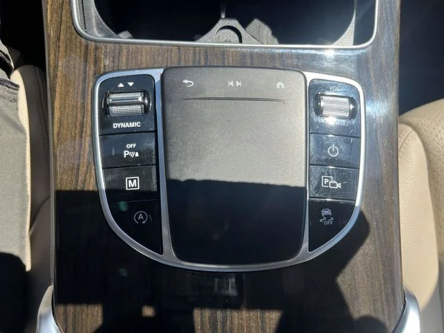 Certified Used 2022 White Mercedes-Benz GLC 300 image 30