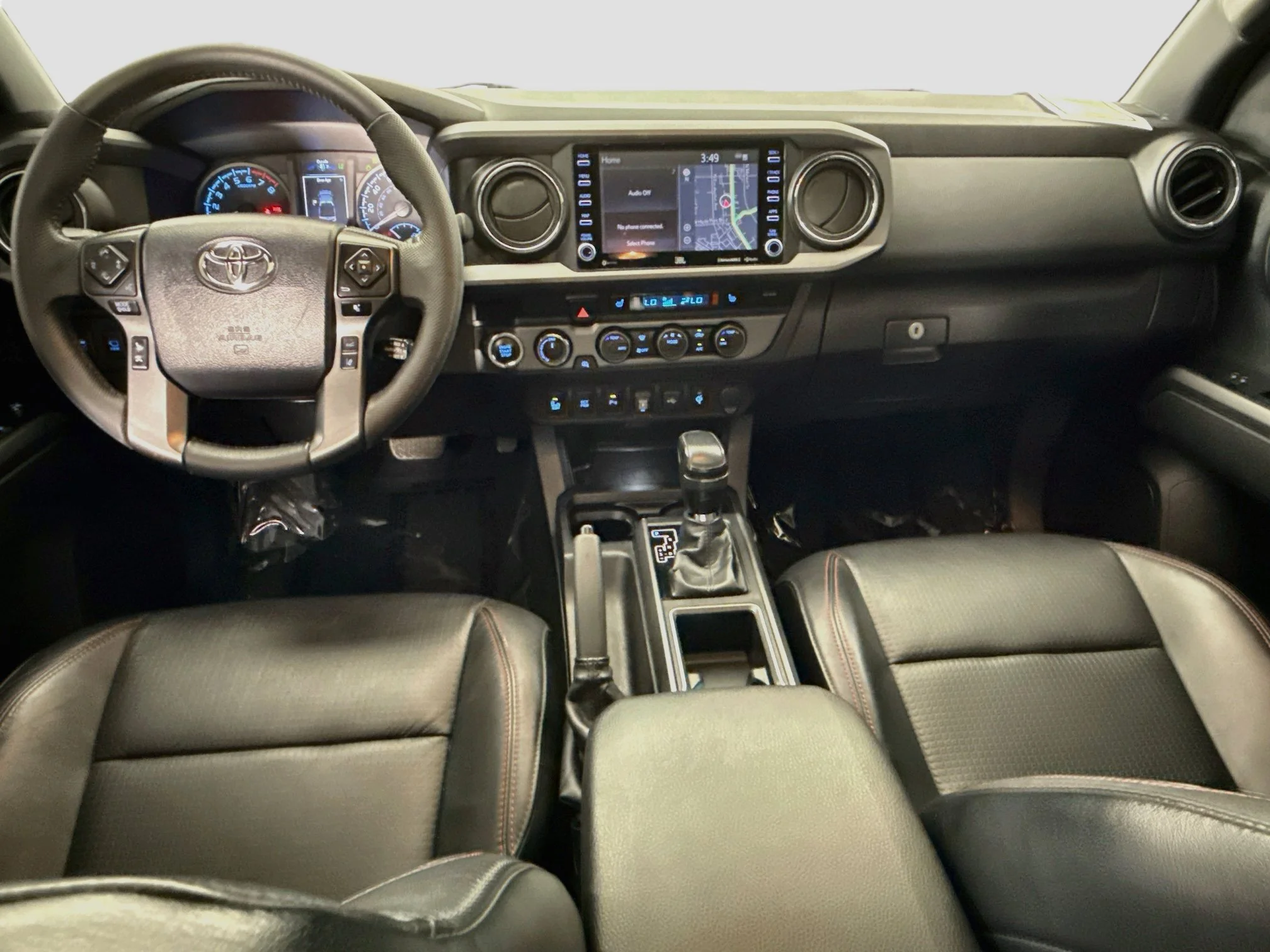 Used 2023  Toyota SR image 25